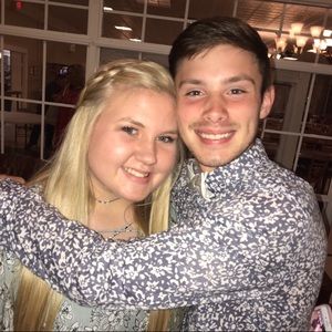 Meet your Posher, Macey